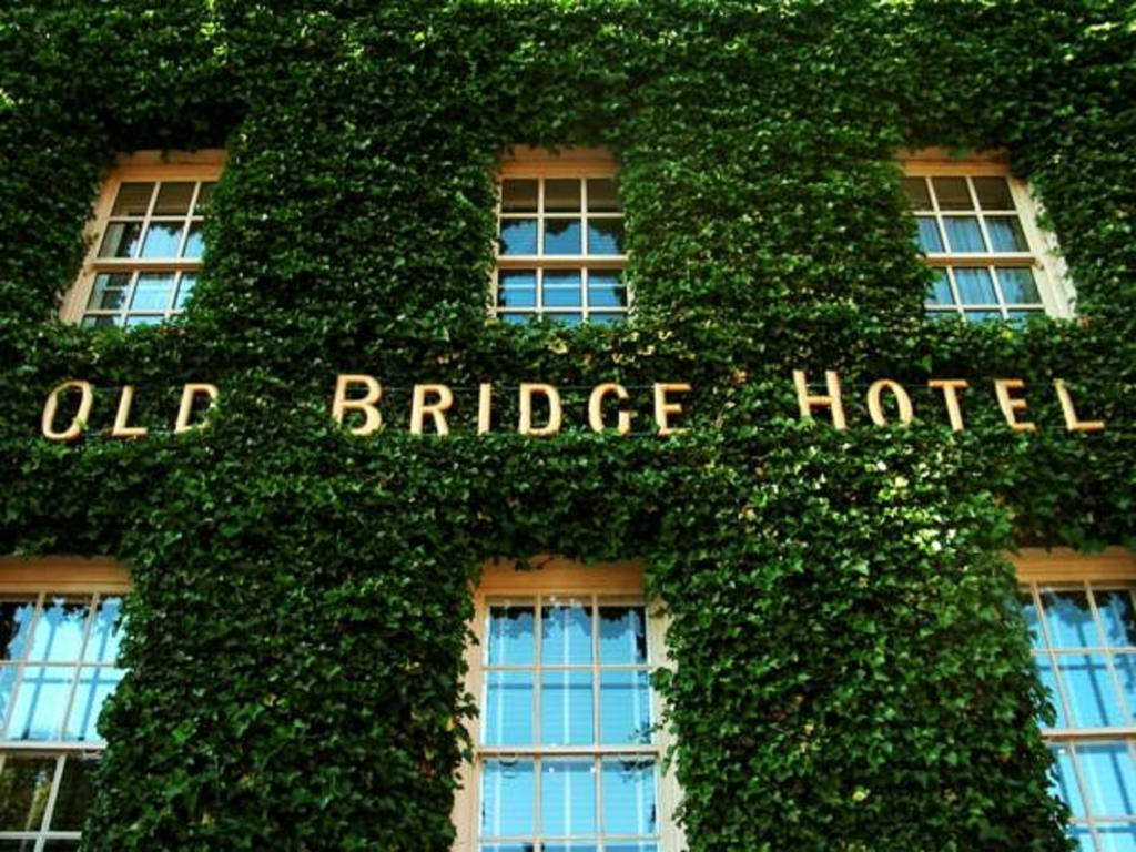 The Old Bridge Hotel Huntingdon Ngoại thất bức ảnh